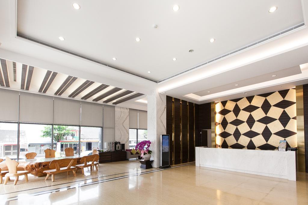 Hoya Hotel Taitung Luaran gambar