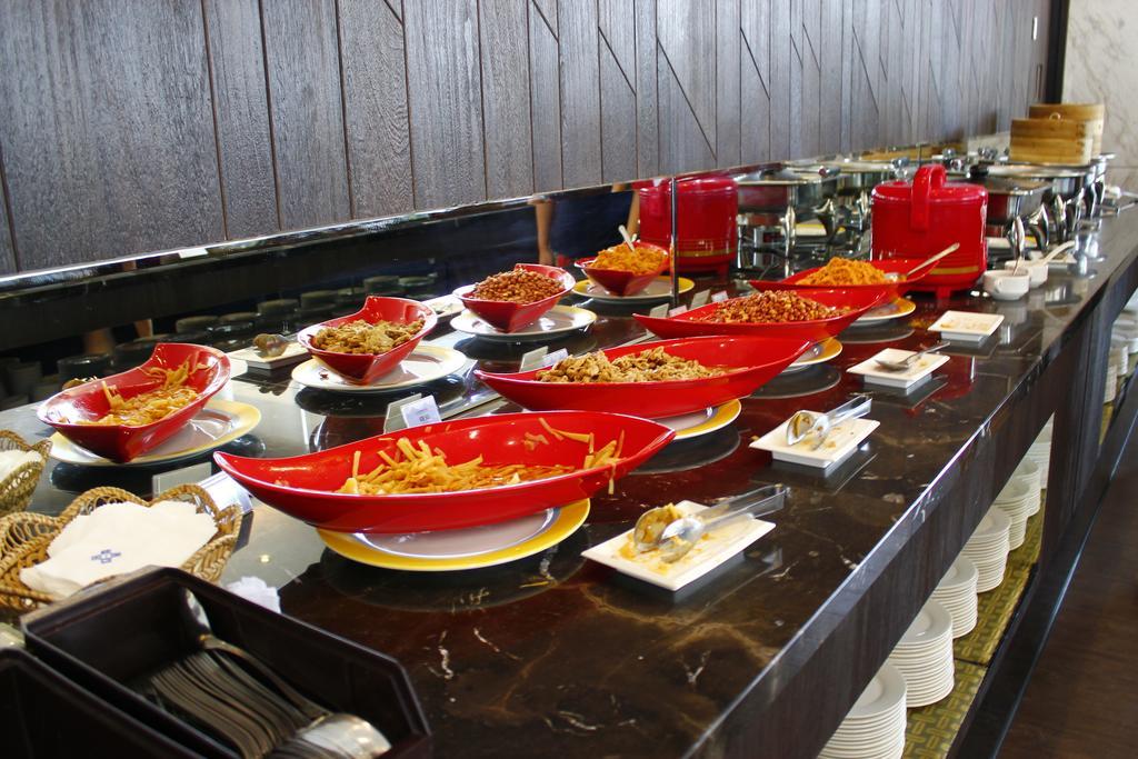 Hoya Hotel Taitung Luaran gambar