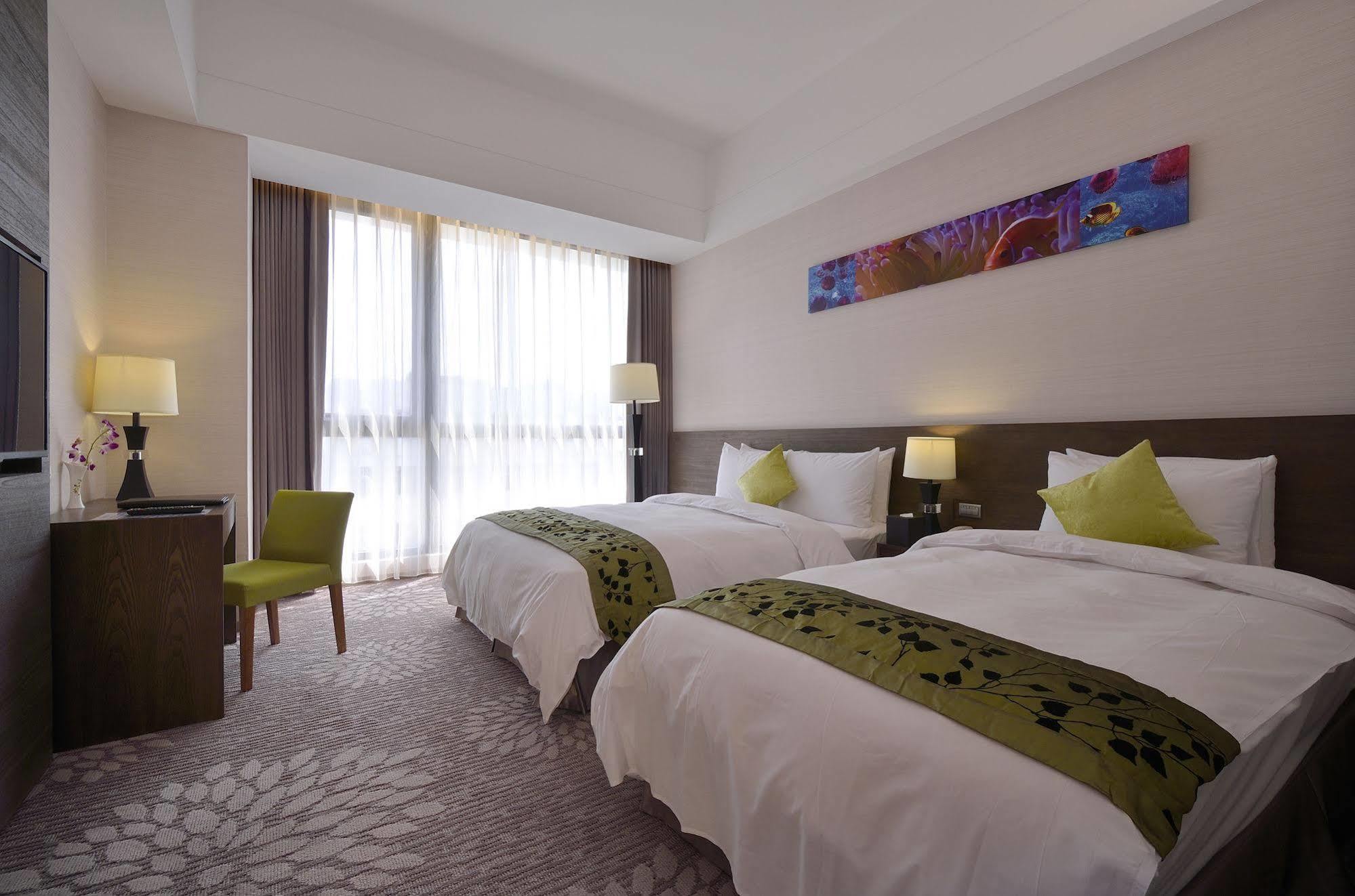 Hoya Hotel Taitung Luaran gambar