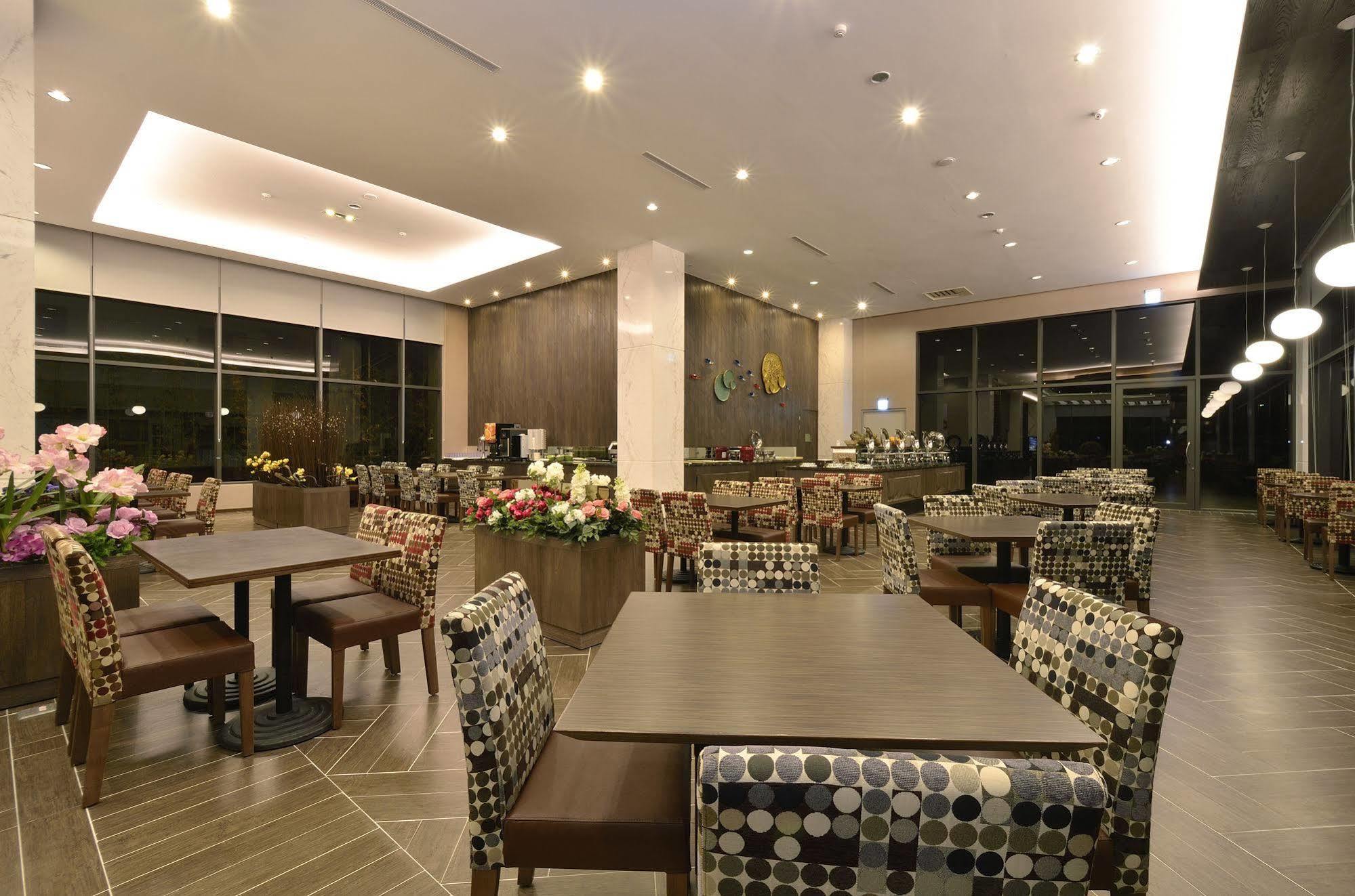 Hoya Hotel Taitung Luaran gambar